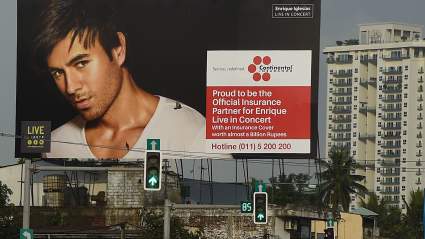 Presidente de Sri Lanka Quiere Azotar a los Organizadores de un Concierto de Enrique Iglesias