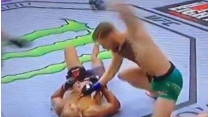 VER OTRA VEZ: Conor McGregor Noquea a Jose Aldo en 13 Segundos