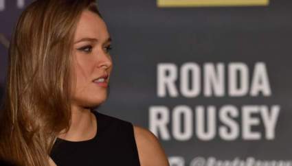 VER: Ronda Rousey Promo para Saturday Night Live