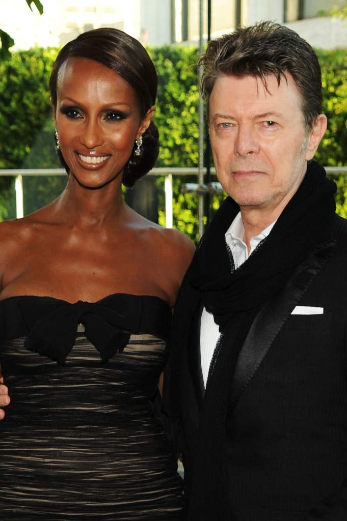  Iman y David Bowie (Getty)