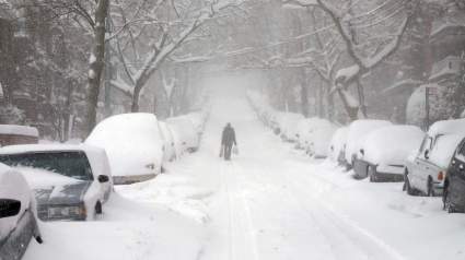 Nueva York Prohíbe Circulación de Autos por Tormenta de Nieve 2016: ¿Cuándo empieza y termina?