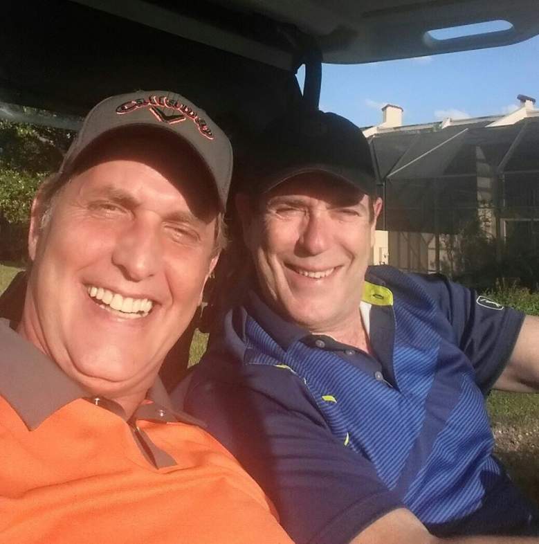 V&iacute;ctor C&aacute;mara y el actor Carlos Mata. 