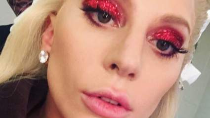 VER: Lady Gaga Canta el Himno Nacional en Super Bowl 50