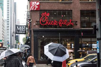 Cómo Conseguir un Sándwich o Plato de Pollo GRATIS de Chick-fil-A Hoy