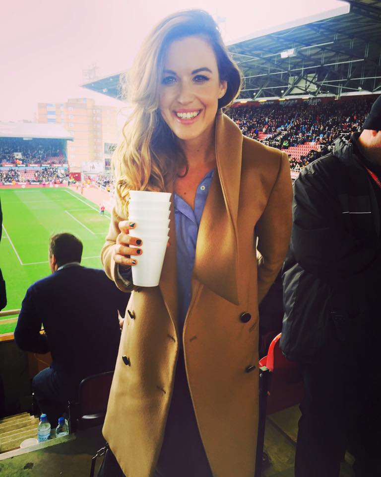 Charlie Webster pos&oacute; para el lente el pasado  9 de abril. (Facebook)