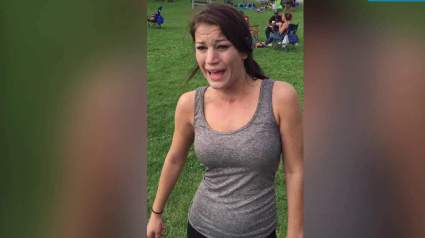VER: Mujer ‘Racista’ Jessica Lynn Sanders Insulta Pareja Negra en el Festival de Chicago [Vídeo]