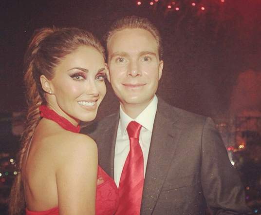 Anah&iacute; junto a su esposo Manuel Velasco. (Instagram)