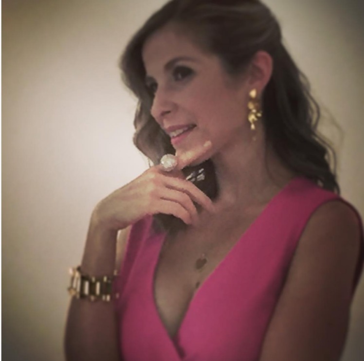 Carolina Rocha, Nada es lo que parece