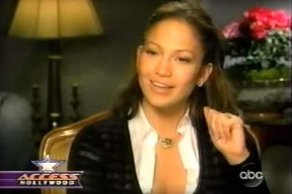 VER: Billy Bush Entrevista a Jennifer López Sobre Su Trasero en Access Hollywood [Vídeo]