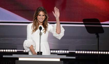 Melania Trump trabajó ilegalmente en Estados Unidos