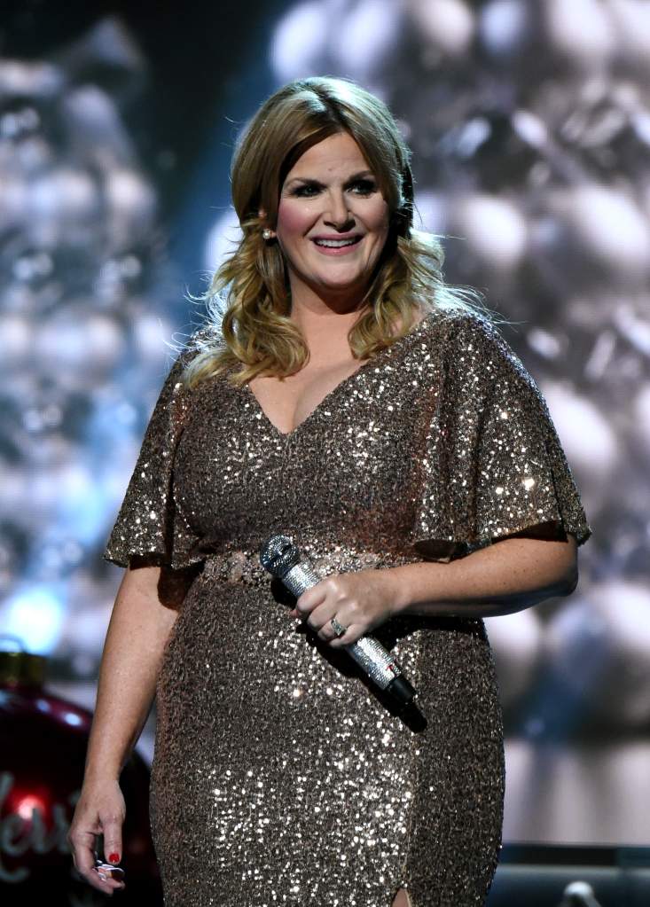 CMA 2016 Country Christmas