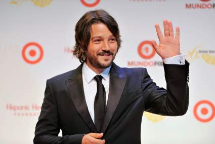 Diego Luna: Las mujeres que le han robado el corazón [FOTOS]