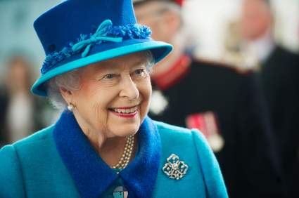 La reina Isabel II da histórico discurso por COVID-19: Qué dijo?