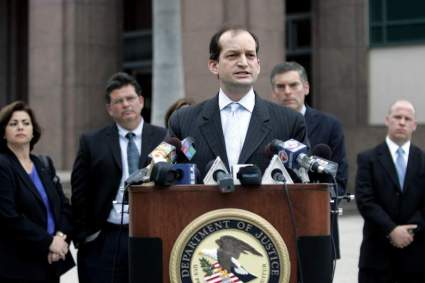 R. Alexander Acosta: 5 Datos Importantes que Tienes que Saber