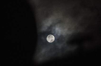 ¿A qué hora es el eclipse lunar de la Luna de Nieve?