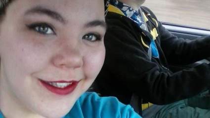 Harley Branham: Las fotos de la mujer acusada del suicido de su empleado