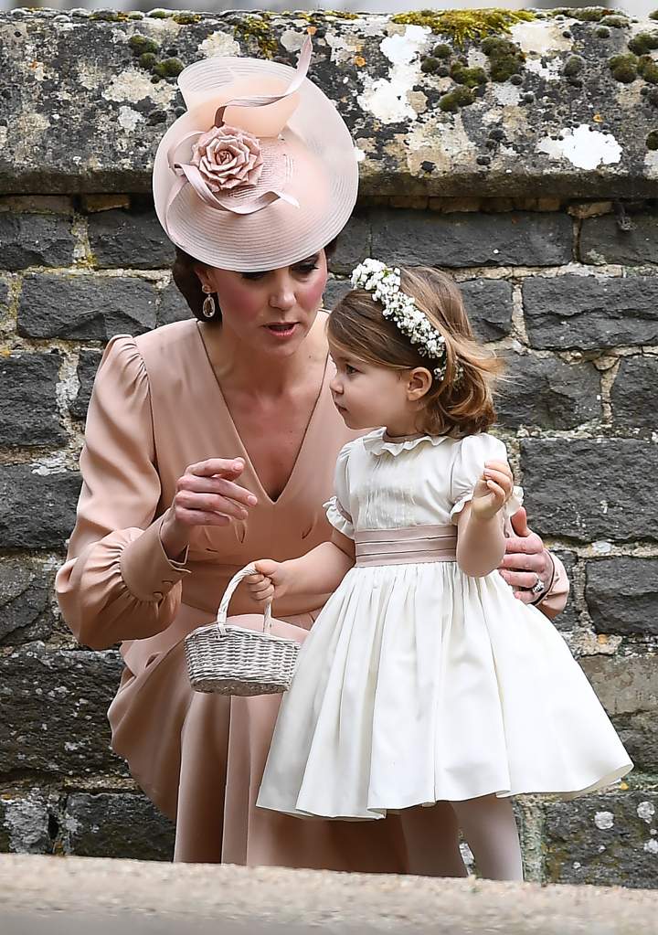 BRITAIN-ROYALS-PEOPLE-MIDDLETON-MARRIAGE