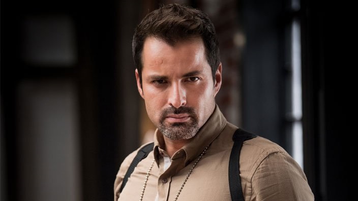 Novela Caer en Tentación: Conoce al elenco y sus personajes, Jorge Luis Vazquez