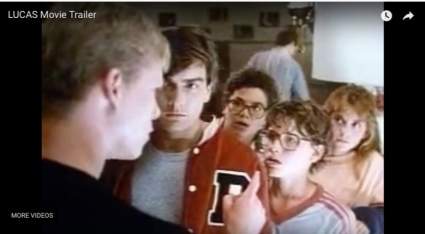 El actor Dominick Brascia dice que Charlie Sheen violó a Corey Haim