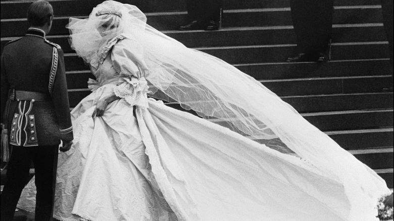 Vestido de novia de Lady Diana, fotos y detalles