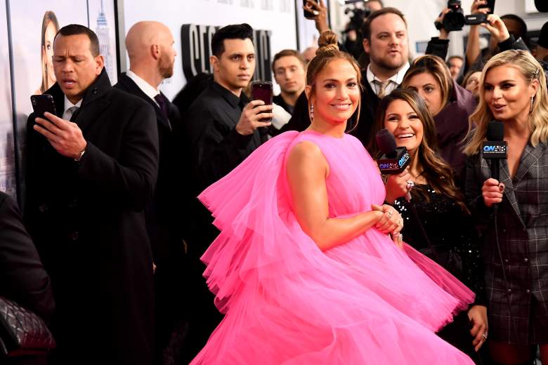 Jennnifer Lopez y su vestido rosado Valli