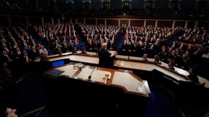 ¿Quiénes están sentados detrás de Trump durante el discurso del Estado de la Unión?