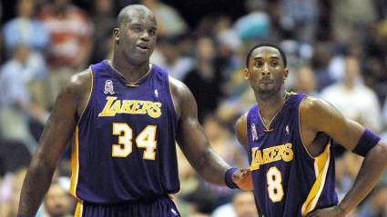 VER: Shaq aplasta Kobe Bryant y arrastra a Dwight Howard de los Lakers