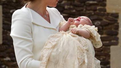 3 Best Christening Gowns for Boys & Girls