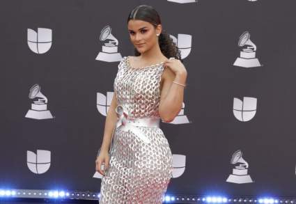 ¿Quién vistió a Clarissa Molina para los Latin Grammy 2019?