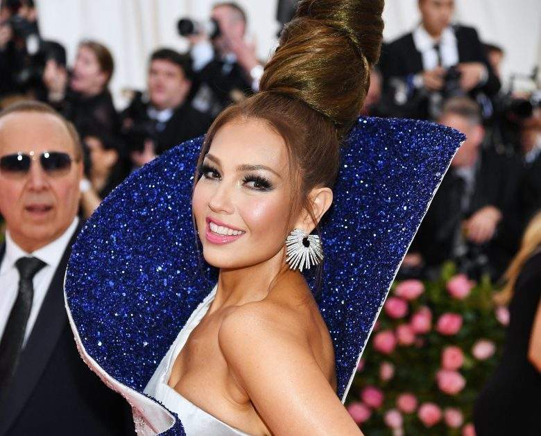 Thalía rompe la dieta y los modales: ¿qué hizo está vez?