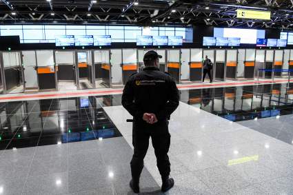 ¿Qué pasa si no declara sus fondos en el aeropuerto?: Pregúntale a Salvador Cicero