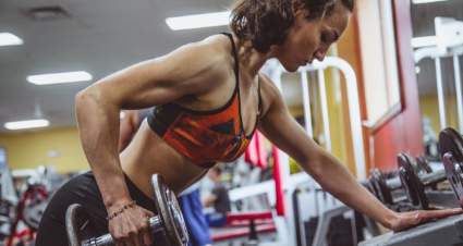 5 Rutinas para eliminar la flacidez y tonificar tus brazos en el gimnasio
