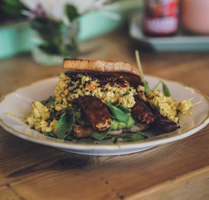 Revoltillo de Tofu: una deliciosa alternativa vegana al huevo