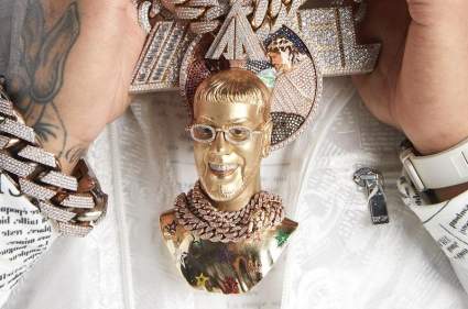 Anuel se confiesa muy preocupado por su familia ¿Qué problema atraviesan?