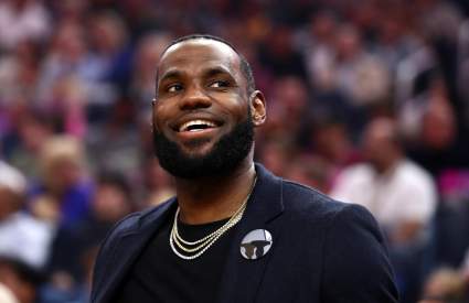 LeBron James es criticado por integrante de Salón de la Fama: ¿Qué dijo?