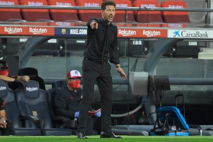 [VIDEO] Escándalo en España: Simeone se burló de Griezmann y no sabía que lo estaban filmando