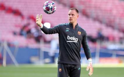 Cirugía para Ter Stegen y estará fuera durante tiempo extendido