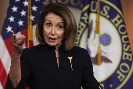 Cheques de estímulo COVID-19: Nancy Pelosi lanza una dura advertencia: ¿Habrá pagos pronto?