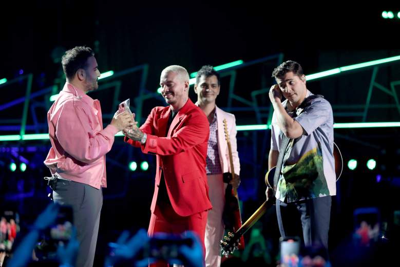 J Balvin revela cómo casi lo mata el COVID-19 J Balvin revela cómo casi lo mata el COVID-19