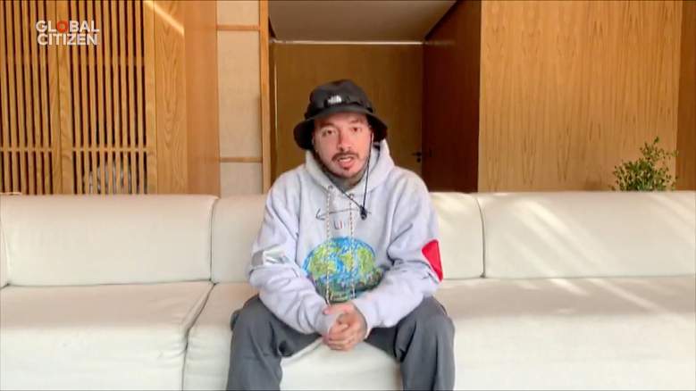 J Balvin revela cómo casi lo mata el COVID-19 J Balvin revela cómo casi lo mata el COVID-19