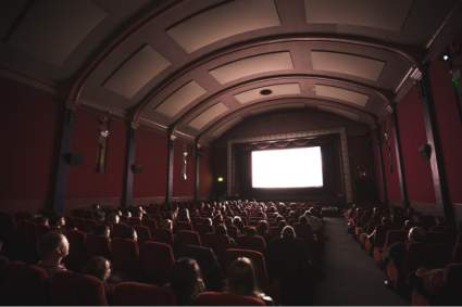 Teatros de cine ya tienen fecha de reapertura. ¿Cuándo abren teatros AMC y Regal?