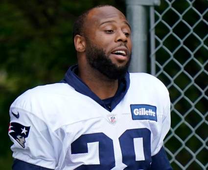 Luto en la NFL por la tragedia familiar de James White: ¿qué pasó con el corredor de los Patriots?