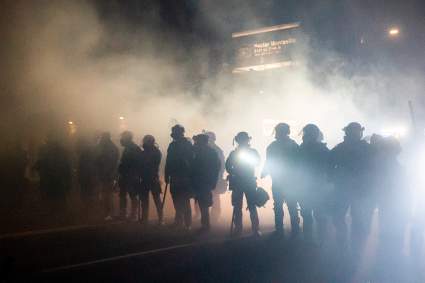 ¿Por qué Trump envió tropas federales a Portland, Oregon?