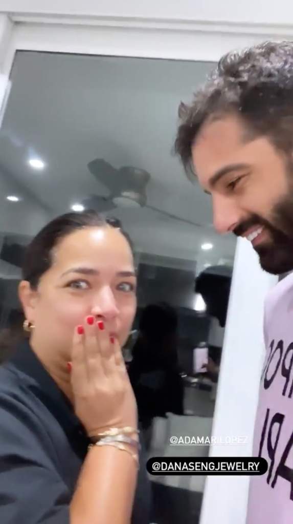 Adamari L&oacute;pez