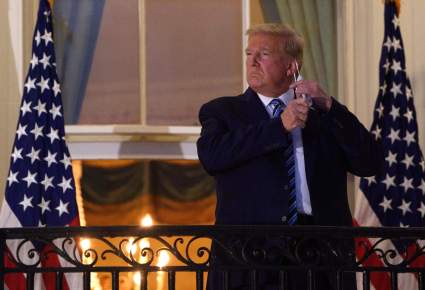 Cheques de estímulo: Trump ahora dice que aceptará aprobar cheques de $1,200 antes de elecciones