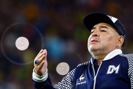 La primera foto de Diego Maradona tras su operación neurológica: ¿Cómo luce el astro del fútbol?