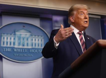 [VIDEO]: Reportero pregunta a Trump si “está siendo un mal perdedor”