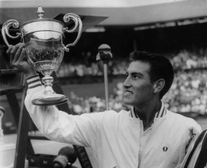 Muere Alex Olmedo a los 84 años: ¿Cómo murió la leyenda del tenis latinoamericano?