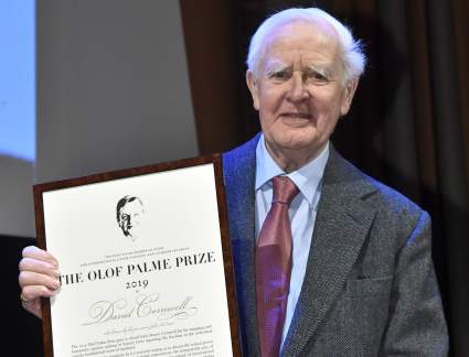 Muere a los 89 años el escritor John Le Carré: ¿De qué murió el maestro de la novela de espías?