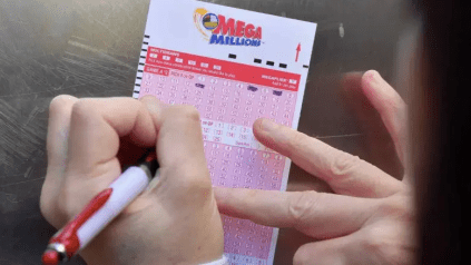 Premio mayor de Mega Millions subió en $44 millones ¿Cuándo juega?